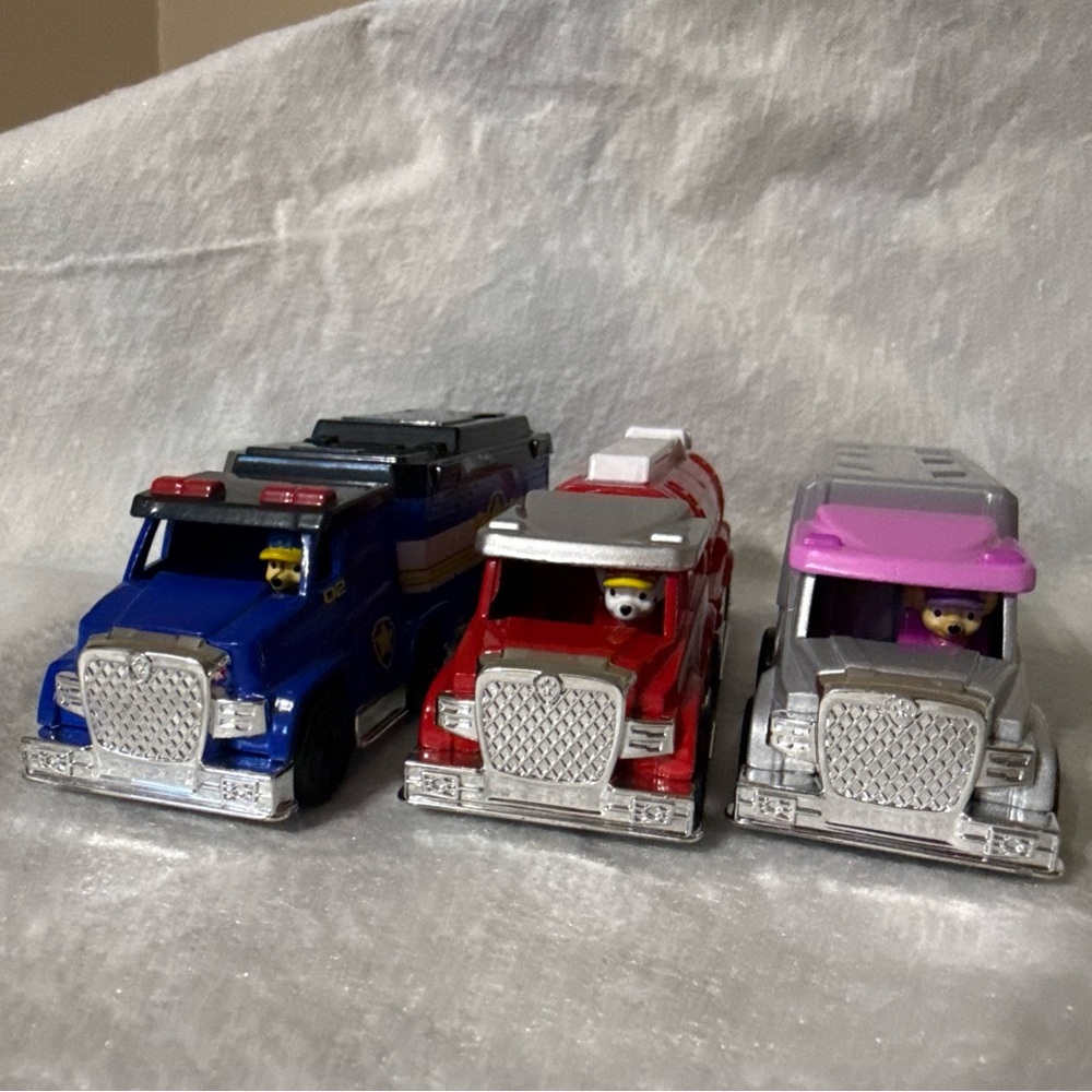 3 Lot Paw Patrol Semi Truck Driver Plastic Trailer (chase-marshall-sky) SML